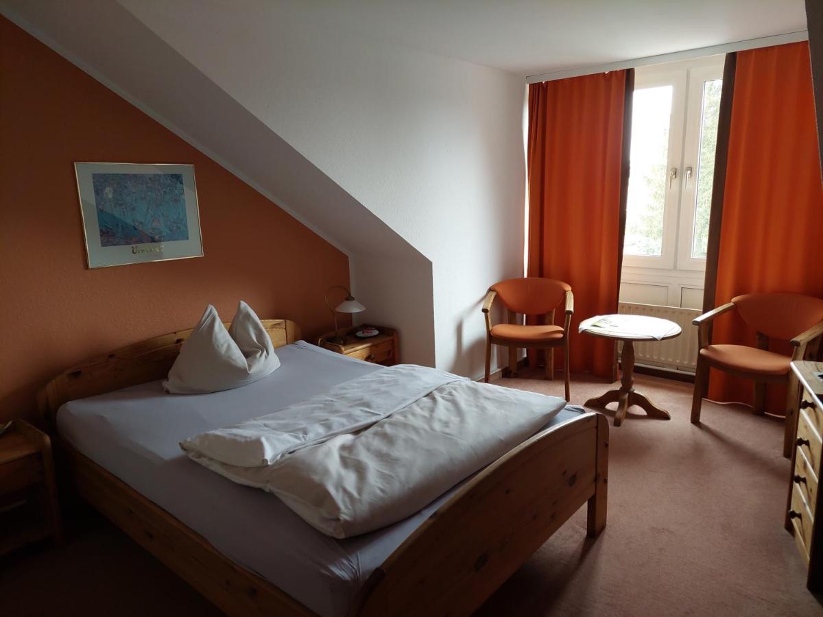 Neustaedter Hof Hotel Garni Neustadt am Rübenberge Exteriér fotografie